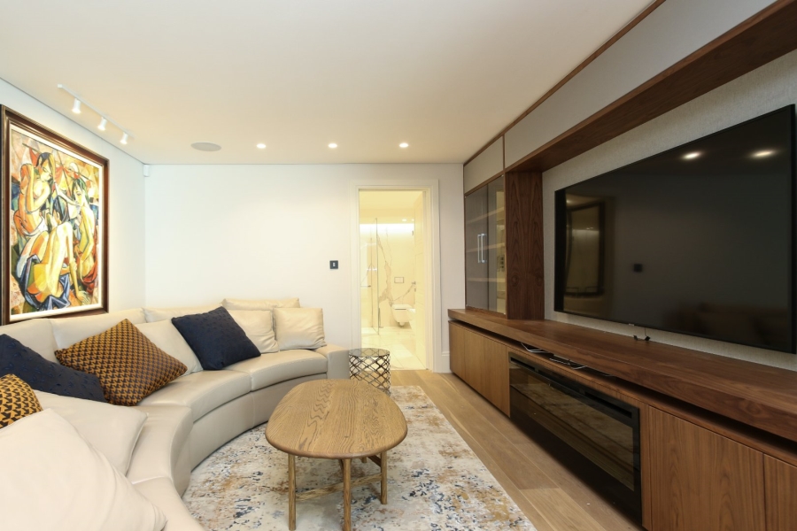 To Let 3 Bedroom Property for Rent in Bantry Bay Western Cape